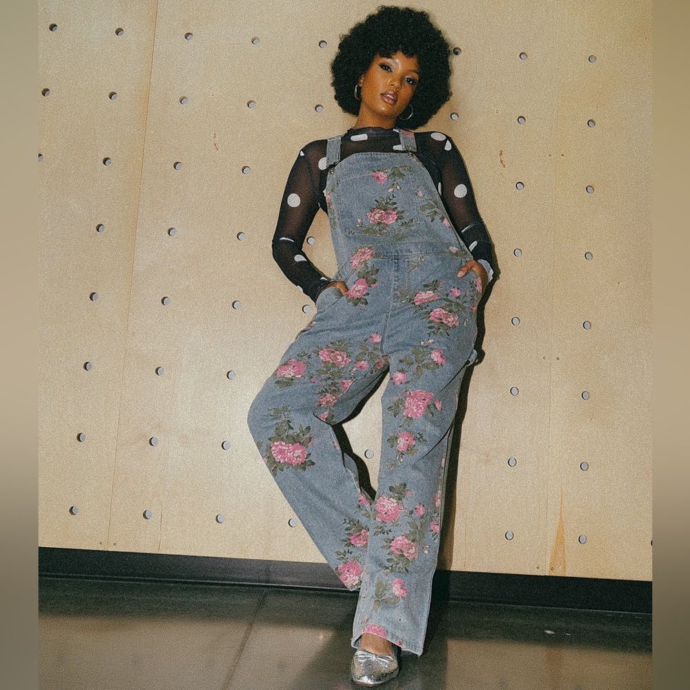 Dressed in LALA 90s Throwback Floral Denim Overalls XL